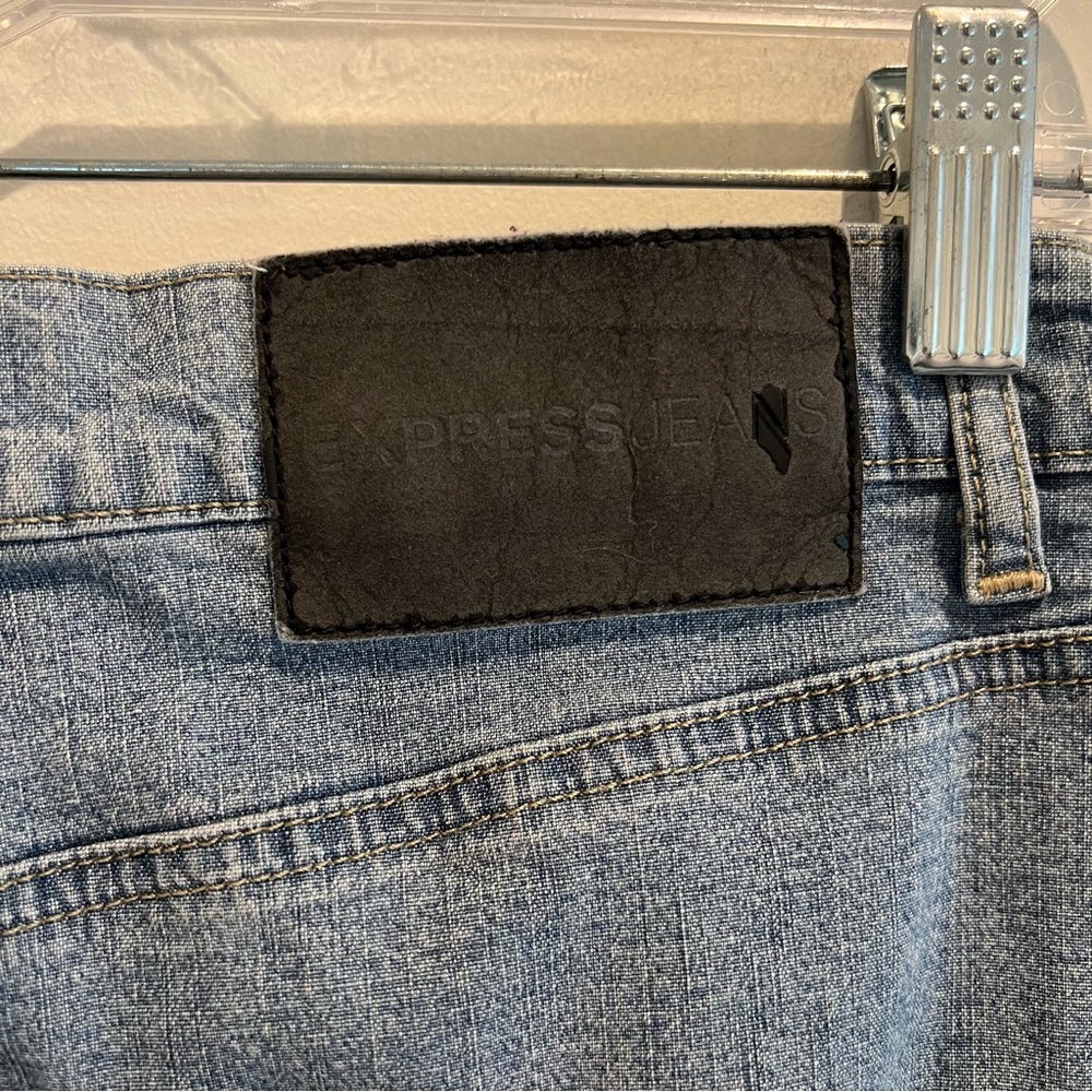 Express jean skirt - Picture 3 of 5